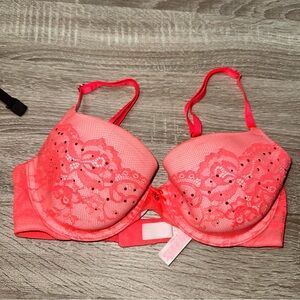 Victoria's Secret Coral Lace Bra